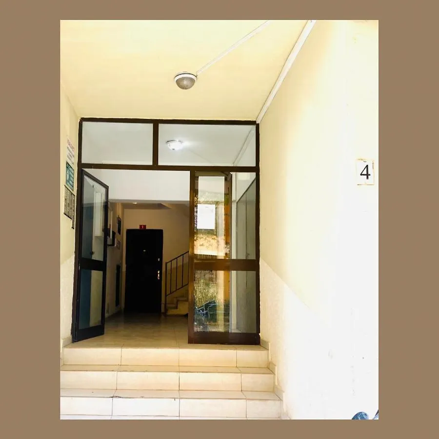 Duka'S Home Tiran 0*,  Arnavutluk